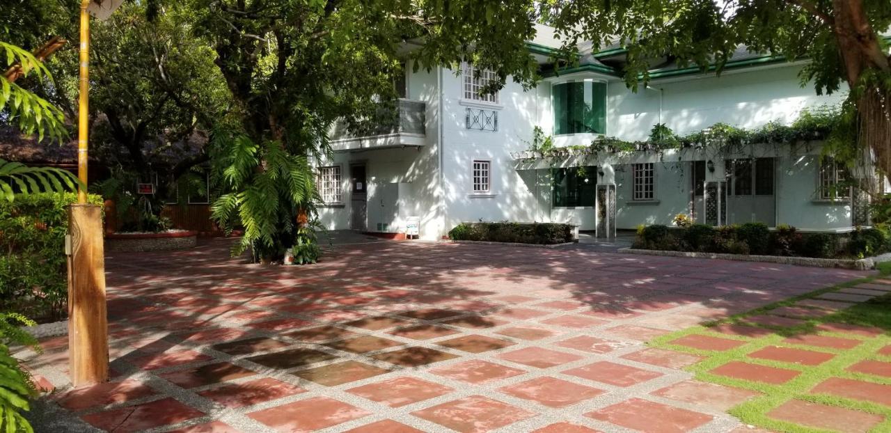 Buenavista Family Inn Tagudin Exterior foto
